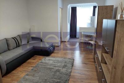 Garsonieră, mobilată în Titan