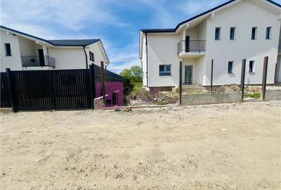 Casa tip duplex NOUA de vanzare |  Sura Mare | teren 340 mp - 5