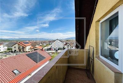 Apartament de vanzare in Sibiu - 3 camere, 2 balcoane - pod - Selimbar - 8