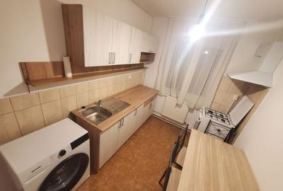 Aproape de Turist. Renovat. Mobilat si utilat. - 1