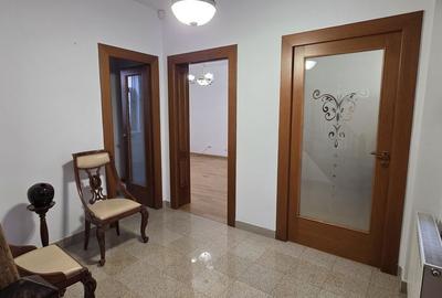 Vila 150mp utili, zona centrala si linistita, ideal birou sau locuinta - 5