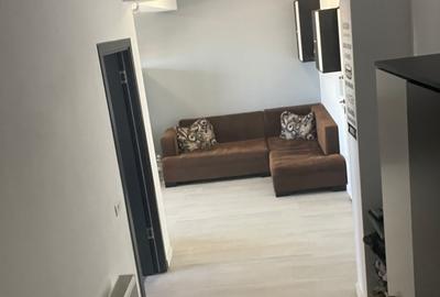Apartament cu 3 camere semidecomandat în Nord