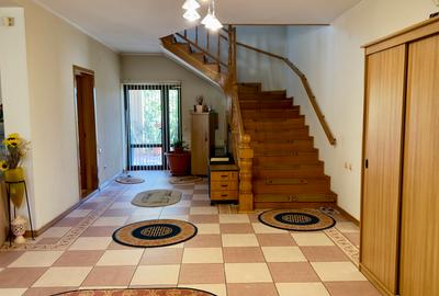 Vila individuala P+1+M cu deschidere la Lacul Snagov, piscina, sauna, ponton ! - 7