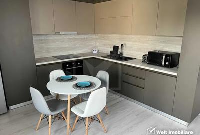 Apartament cu 3 camere decomandat, mobilat în Zorilor