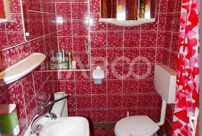 Pensiune de vanzare la cheie  13 camere  si teren 3000 mp - 52