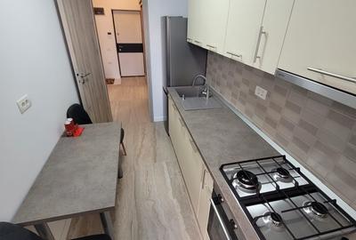 Berceni-Metrou Berceni-Garsoniera decomandata-Prima Inchiriere(300 metri metrou - 8