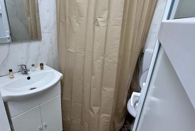 Cet , gars decomandata/renovata. - 10