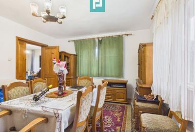 Vilă stil montan, 270 mp, teren 3000 mp - 29