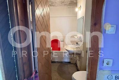 Apartament spatios, complet renovabil, zona Granicerilor - 7