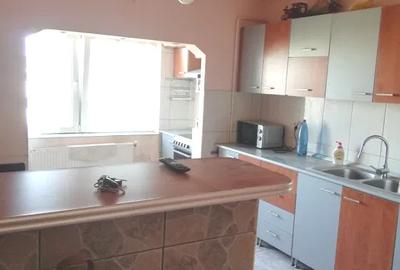 Apartament 2 camere cu parcare, cartier Zorilor