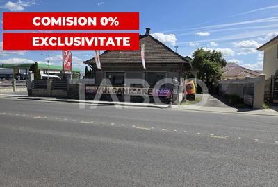 Casa de vanzare cu vulcanizare toate avizele acces la drumul principal - 1