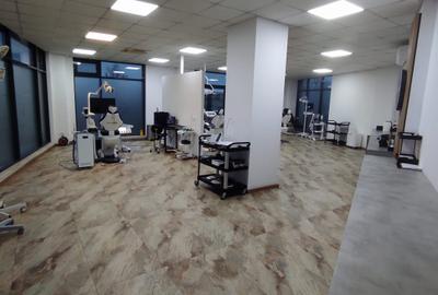 Spațiu comercial, de 135 mp, în Rovine