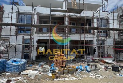Vânzare Vilă Duplex pe Splaiul Unirii ! - 8