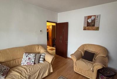 Apartament 3 camere, 2 balcoane - 1
