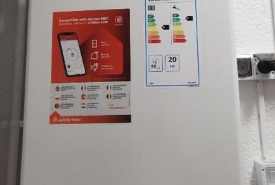 E3, apartament 2 camere decomandat, 2 balcoane, centrala, et 3 - 9