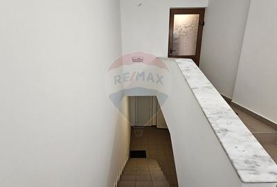 Casă / Vilă de lux cu 8 camere de vânzare in Obcini, Suceava - 57