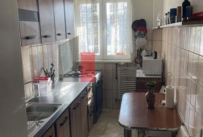 APARTAMENT 3 CAMERE -IANCU DE HUNEDOARA/ LANGA GUVERN - 4