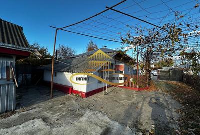 Casa batraneasca din caramida de vanzare si 4500 mp teren Negri Bacau - 9