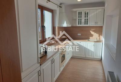 Apartament modern de inchiriat 3 camere, curte, garaj  Zona Sub Arini - 13
