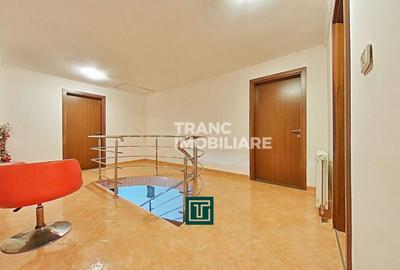 Casă impresionantă cu 15 camere, teren generos, piscină in Fantanele, Arad - 16