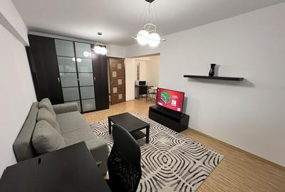 Garsonieră semidecomandată, mobilată în Victoriei