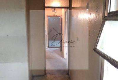 Apartament 4 camere B-dul Tineretului I Locatie excelenta I COMISION 0 - 3