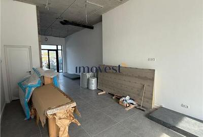 Spatiu comercial cu 3 locuri de parcare in complexul Smarald - 5