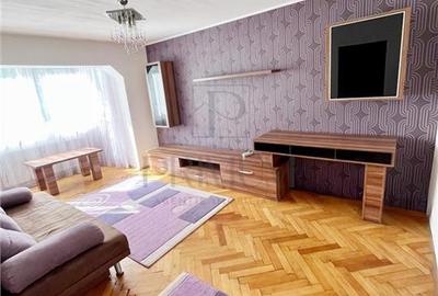 Apartament cu 3 camere decomandat, mobilat în Șagului