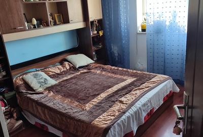 2 Camere, Decomandate,  Etaj Intermediar, - 2