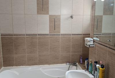 Apartament 3 camere, de vânzare, decomandat,  cartier Mărăști, str Aurel Vlaicu - 3