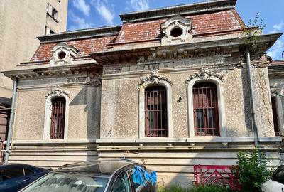 Casă individuală cu 10 camere în Dorobanți