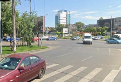 Bd. Decebal, la 50 m de metrou Piața Muncii I suprafata 110 mp I pret 3500 euro - 1
