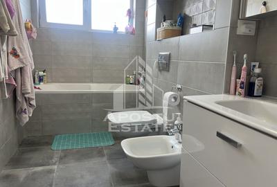 Apartament cu 3 camere de vanzare, 2 locuri de parcare, et 1, Giarmata Vii - 5