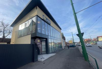 Spatiu comercial de inchiriat pe Bulevardul Grivitei 38 A - 4