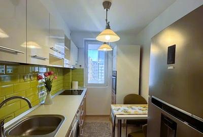 Apartament cu 3 camere decomandat în Berceni