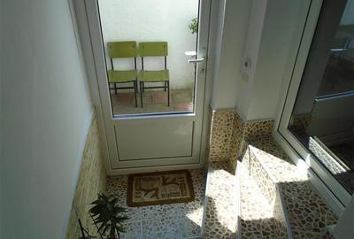 Resita Casa 7 Incaperi Parter,Etaj, Zero investitii - 8