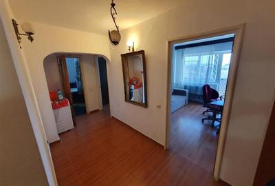 Vanzare apartament 4 camere decomandat Pantelimon - 12