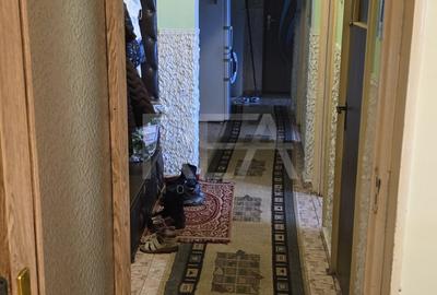 3 camere, et 7/10, bloc 1979, 74 mp-Pacii, Str Barsanesti - 6