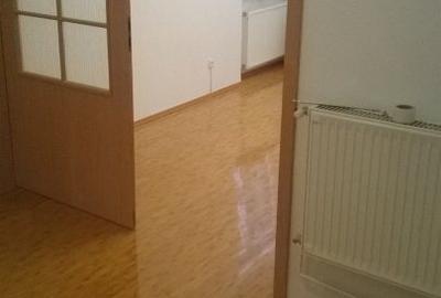 ,3 cam in vila,2 intrari,parter,PARCARE 2 -3 AUTOTURISME, - 11