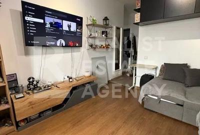 Vânzare, garsonieră în zona Militari Residence - 1