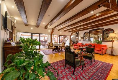 Descopera eleganta istorica si calatoreste in timp, in inima Brasovului - 1