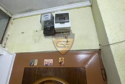 2 camere KM 4-5 semidec, parter, 42 mp cu balcon + boxa gaze in bloc, de renovat - 14