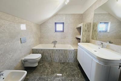 Proprietate noua, zona Arcasilor, finisata complet ! - 8
