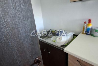 Inchiriere apartament 4 camere, situat in Rovinari, Str. Minerilor - 8