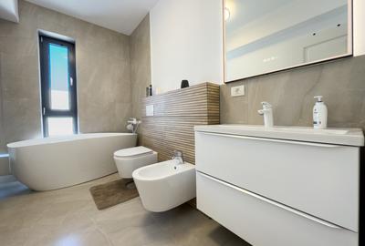 Vila P+1 in Valu lui Traian, pe partea dreapta - finisata complet - 16