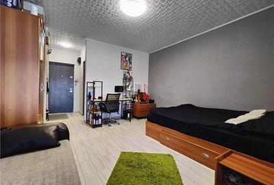 Titan, Bld 1 Decembrie, 8 min metrou Costin Georgian - 2