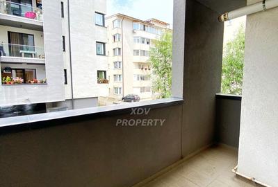Apartament 4 camere decomandat , 2 bai, 2 balcoane,  90mpu , Parcare - 22