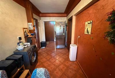 Apartament 2 camere, etaj 1, 52mp, zona CEC - 4