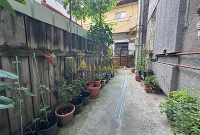 Apartament 2 camere de vanzare - 16