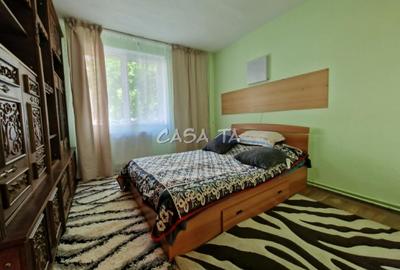 Apartament 3 camere, situat in Targu Jiu, Str. G-ral Christian Tell - 3